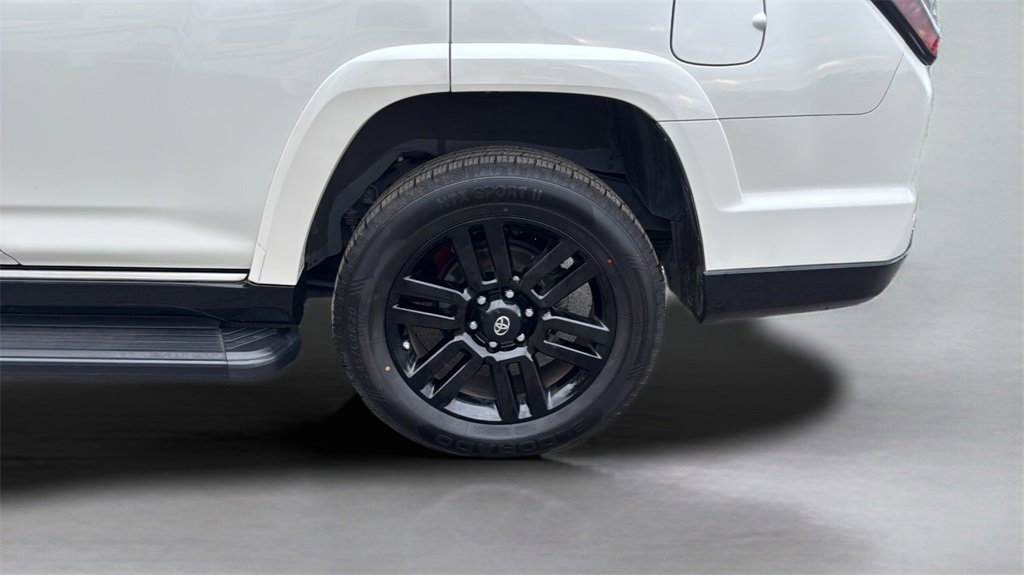 Used 2021 Toyota 4Runner Nightshade image 23