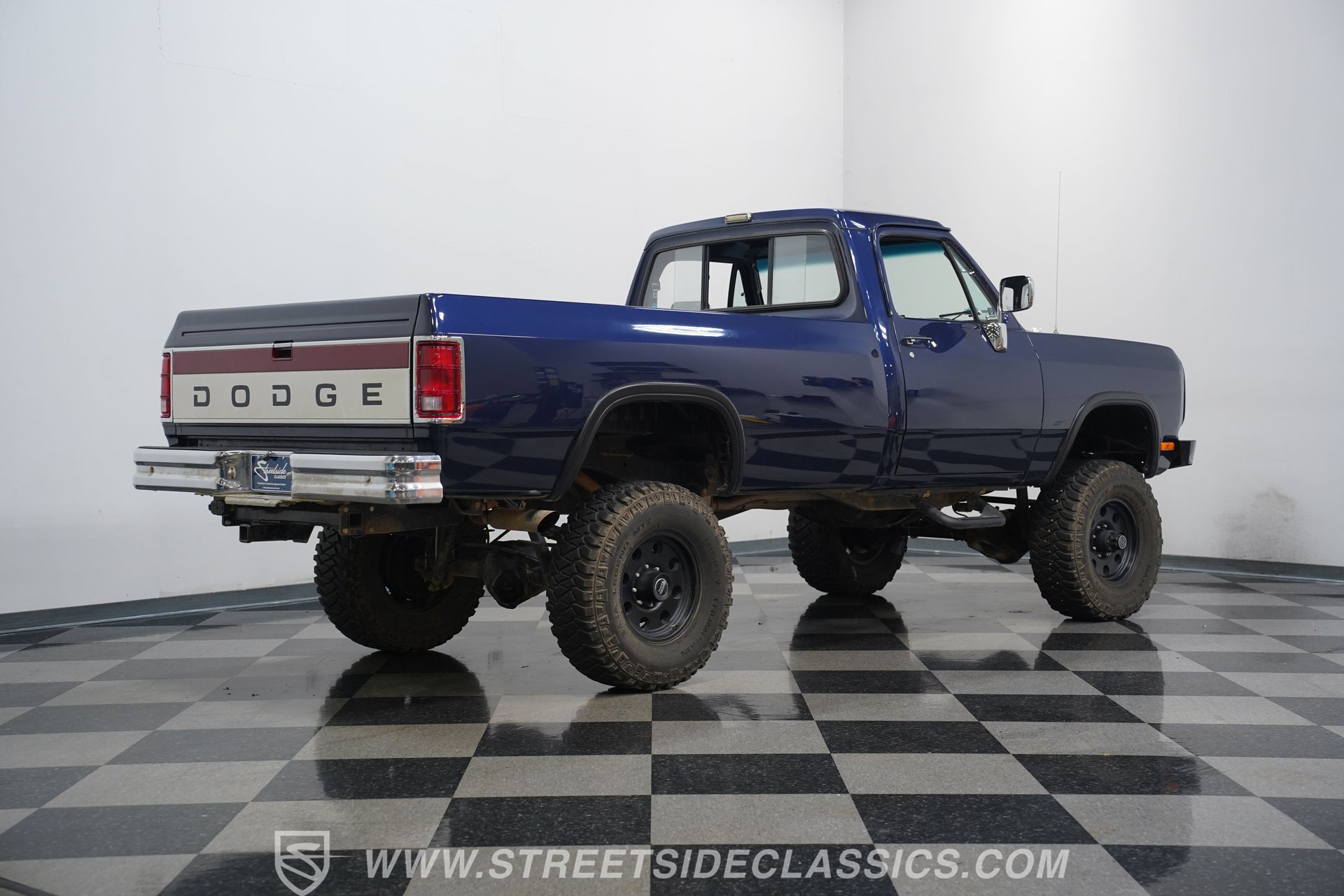 Used 1988 Dodge D/W Truck 250 AWD/4WD image 13