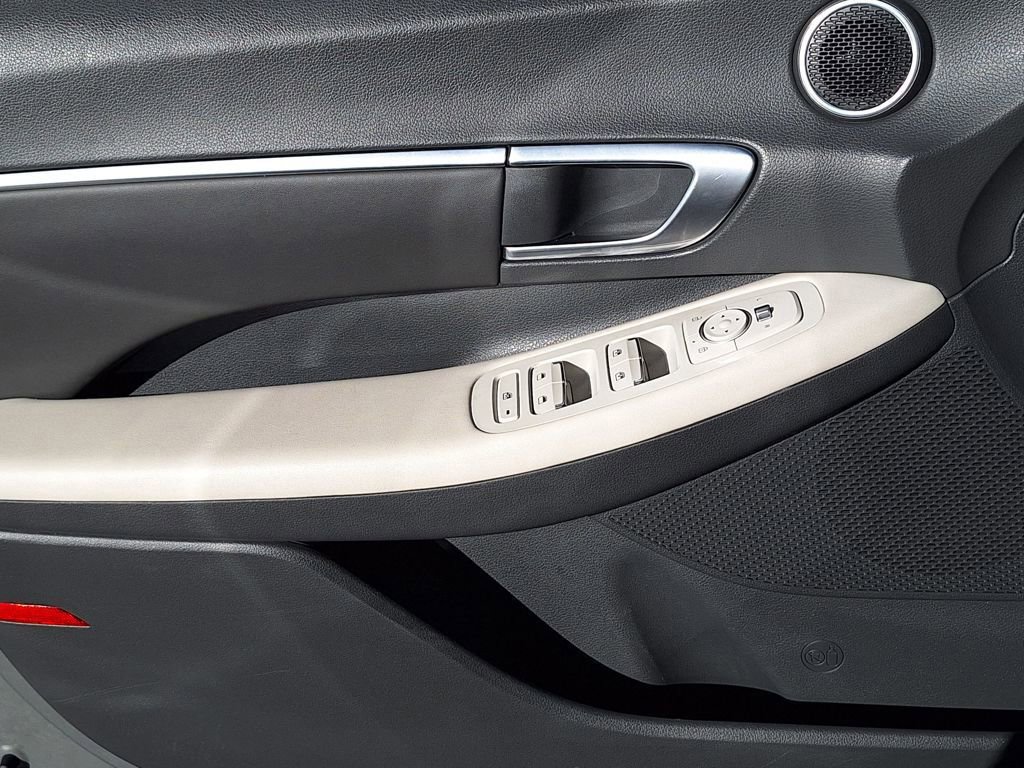 Certified 2023 Hyundai Sonata SEL image 9