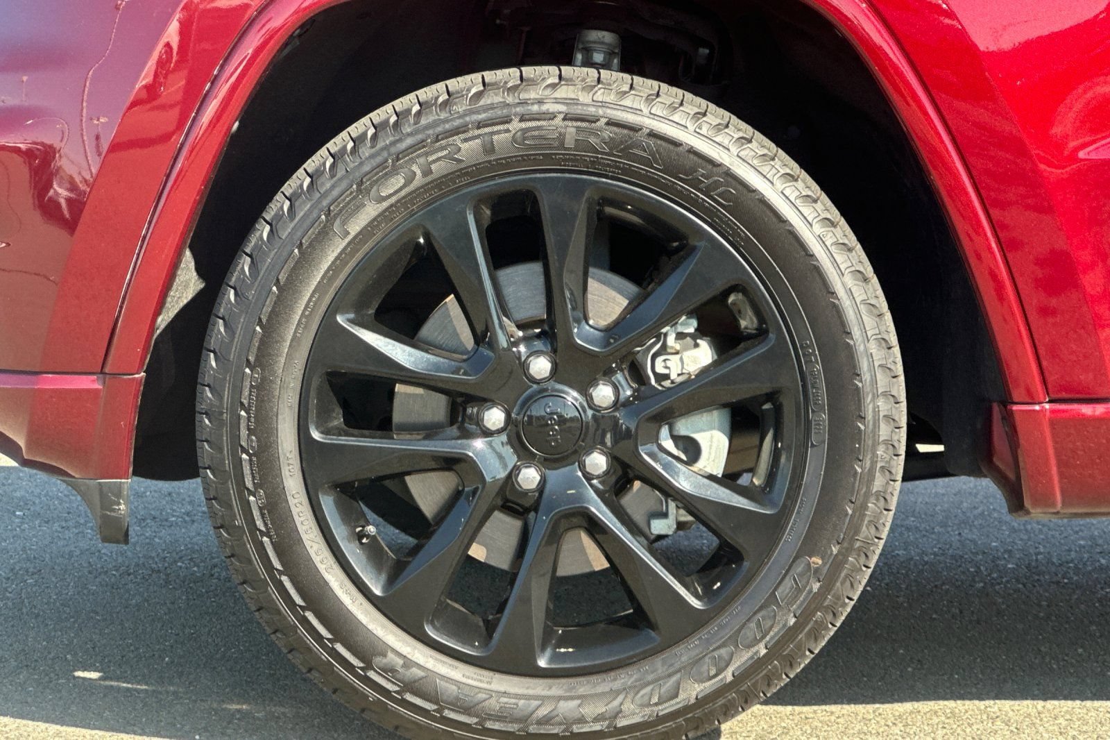 Used 2022 Jeep Grand Cherokee Laredo X AWD/4WD image 27