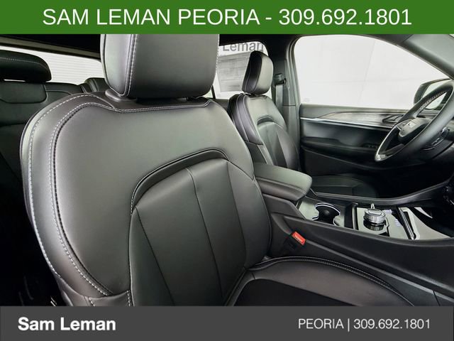 New 2025 Jeep Grand Cherokee Limited image 28