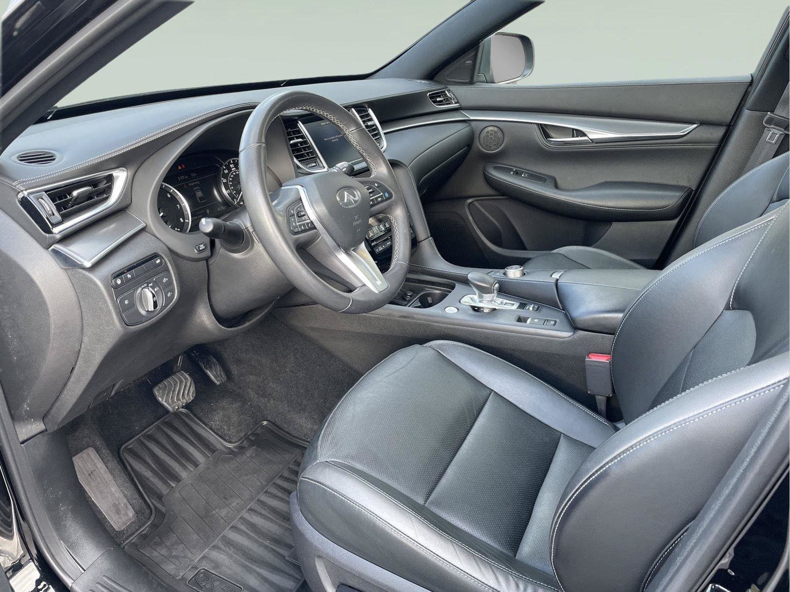 Used 2023 INFINITI QX55 Luxe w/ Cargo Package AWD/4WD image 12