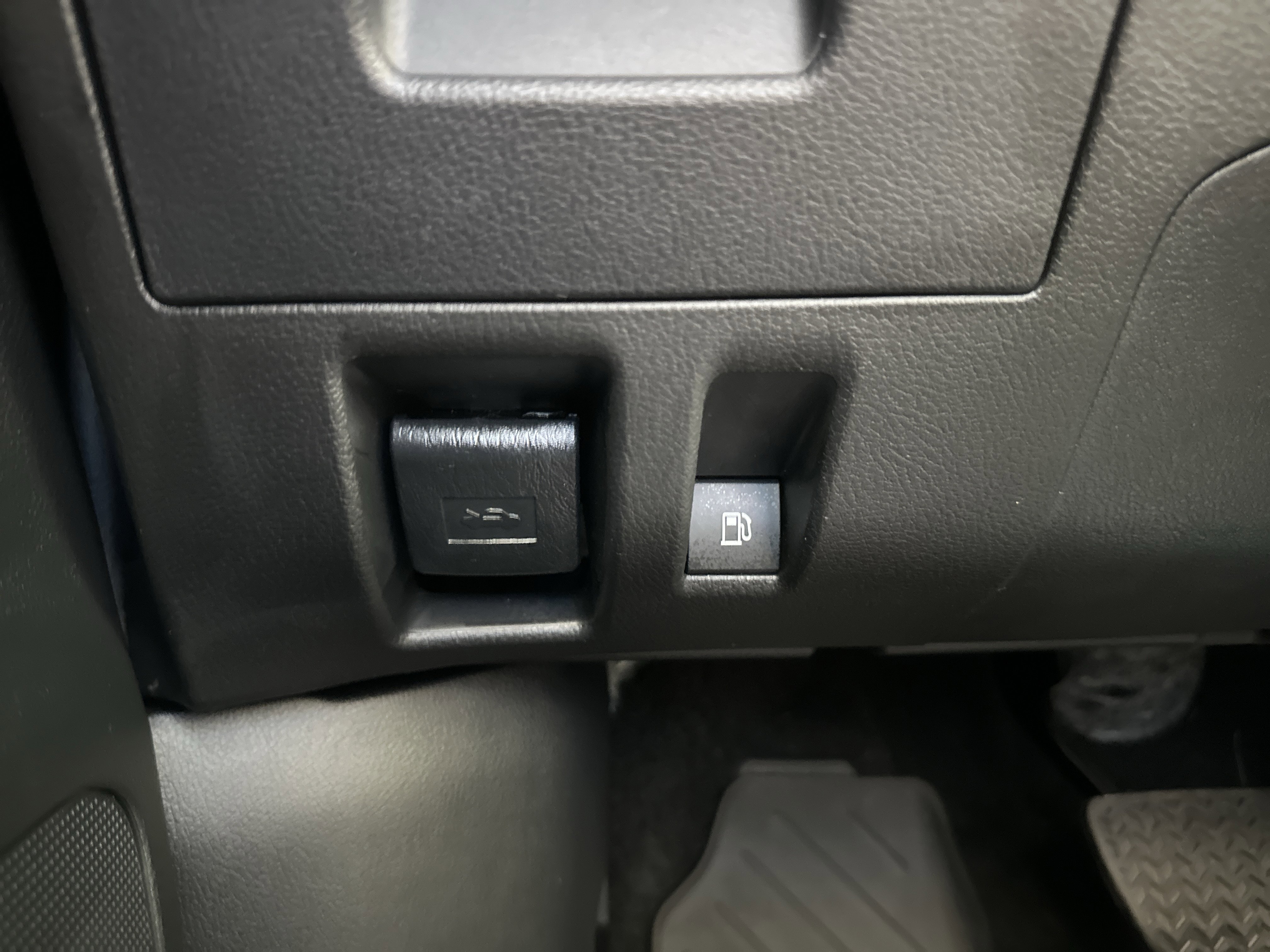 Certified 2024 Toyota Grand Highlander Limited image 27