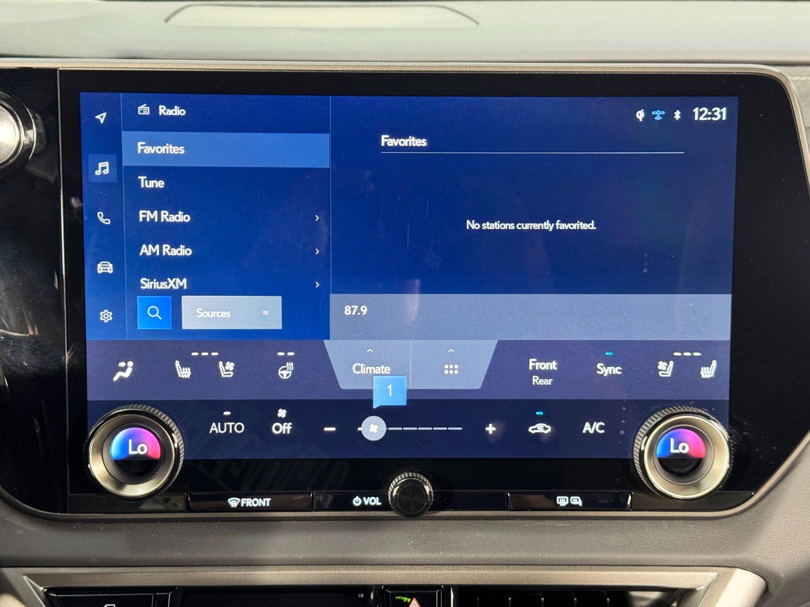 Used 2023 Lexus RX 350 Luxury w/ Cold Area Package image 30