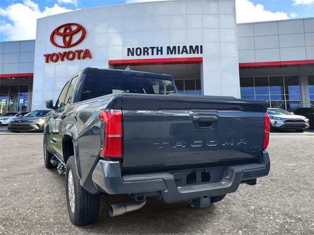 Used 2024 Toyota Tacoma TRD Sport image 3