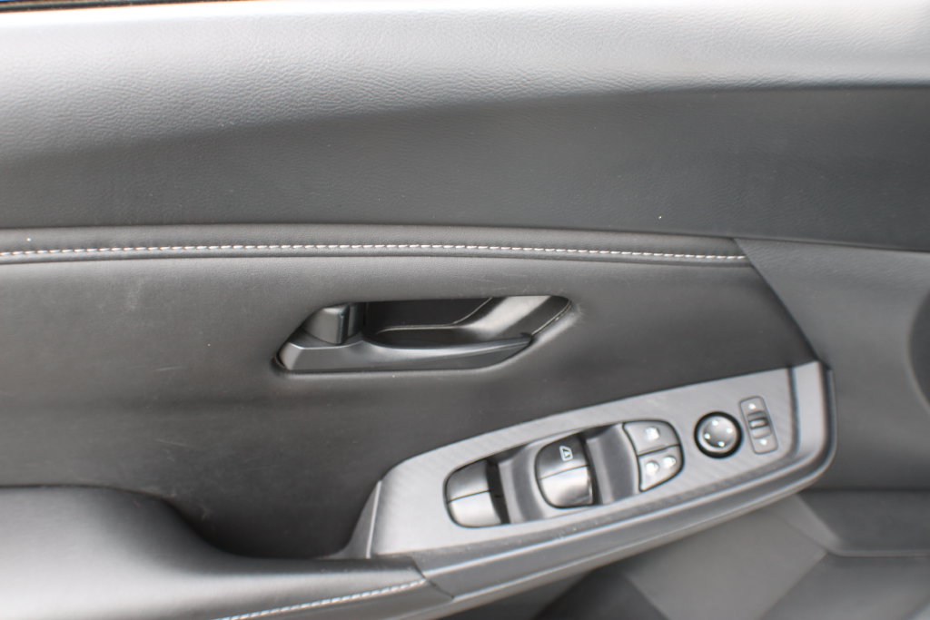 Used 2024 Nissan Sentra S FWD image 13
