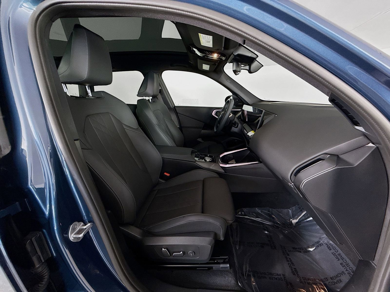 Used 2025 BMW X3 xDrive30i w/ Convenience Package image 29