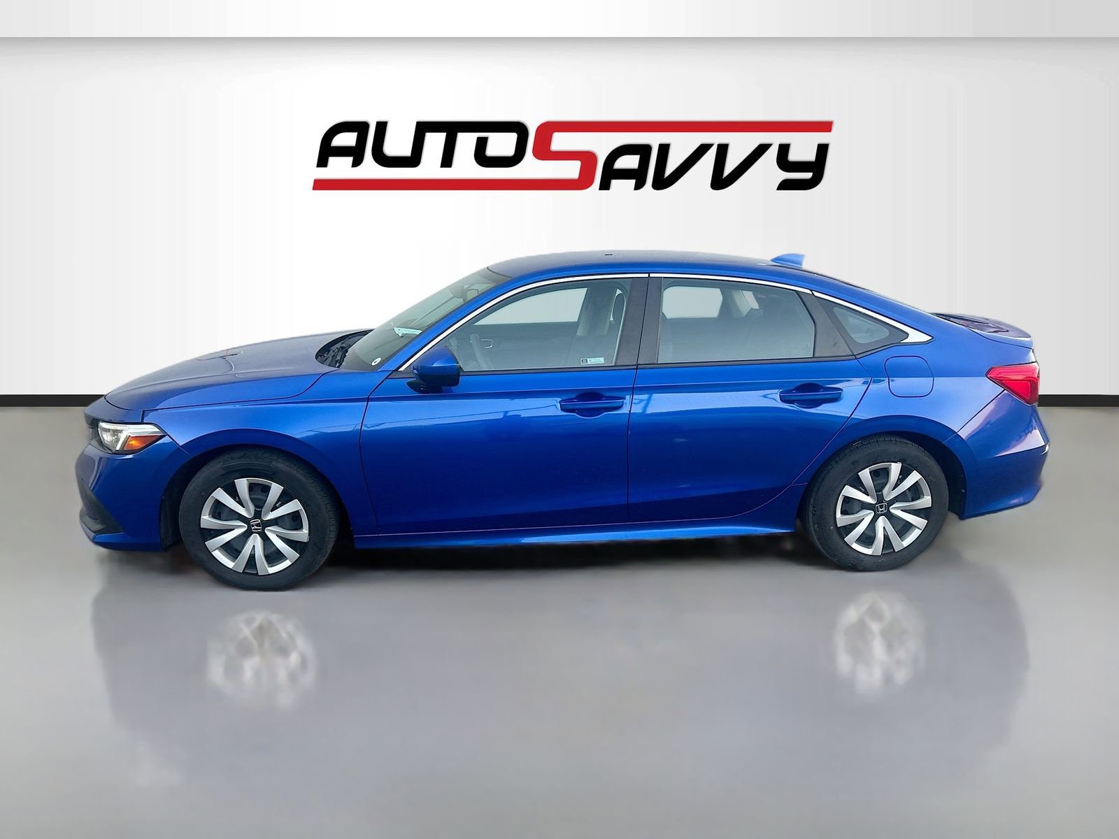 Used 2023 Honda Civic LX image 4