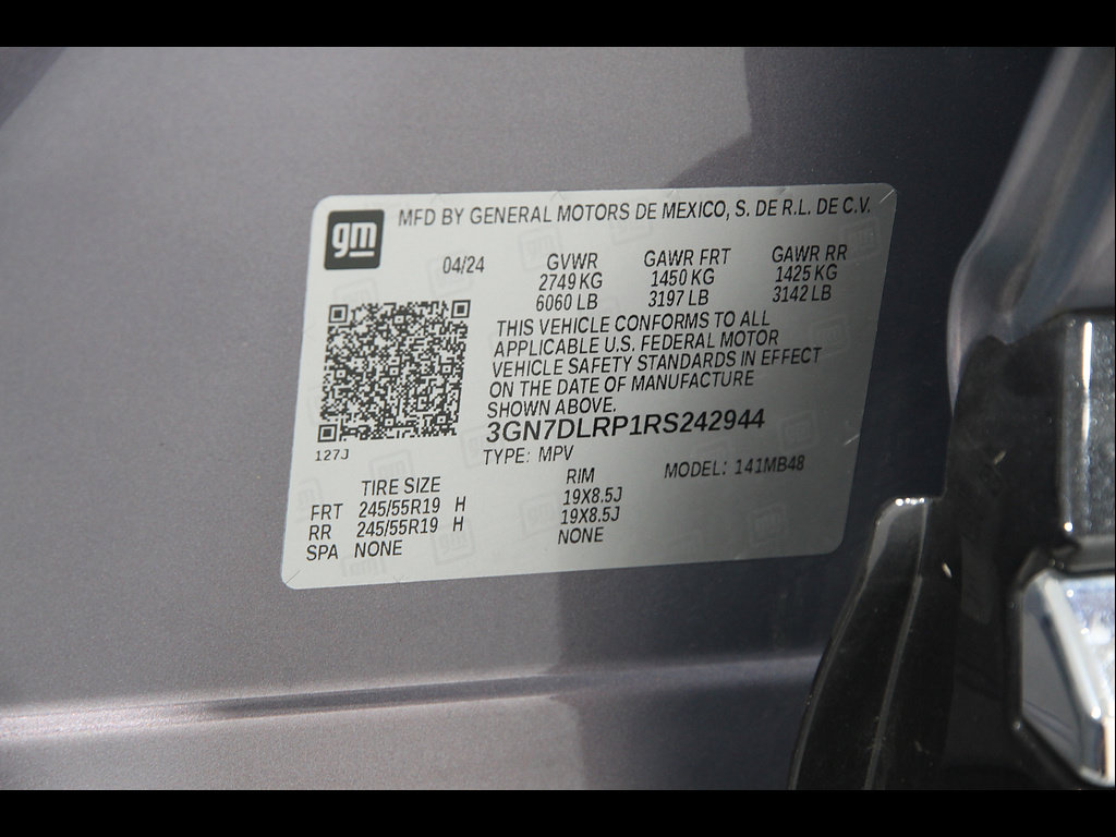 Used 2024 Chevrolet Equinox EV LT FWD image 23