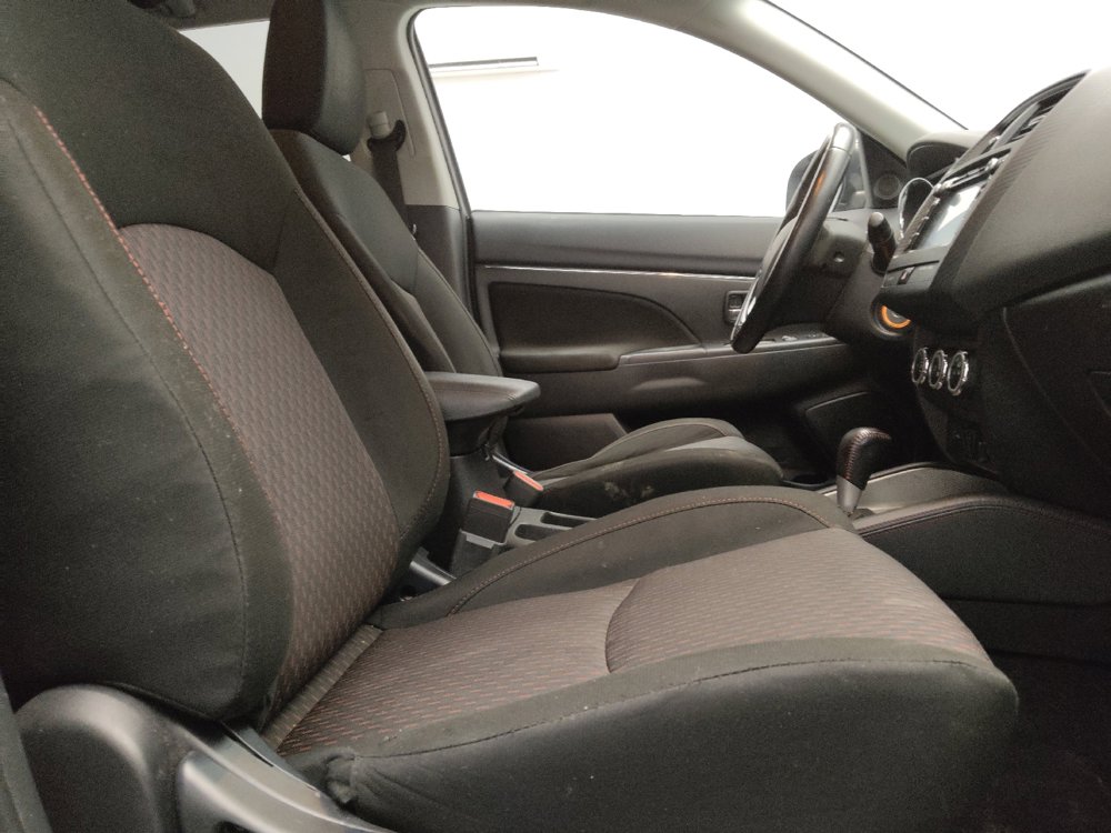 Used 2018 Mitsubishi Outlander Sport LE FWD image 21