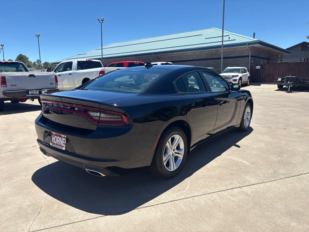 Used 2023 Dodge Charger SXT RWD image 5