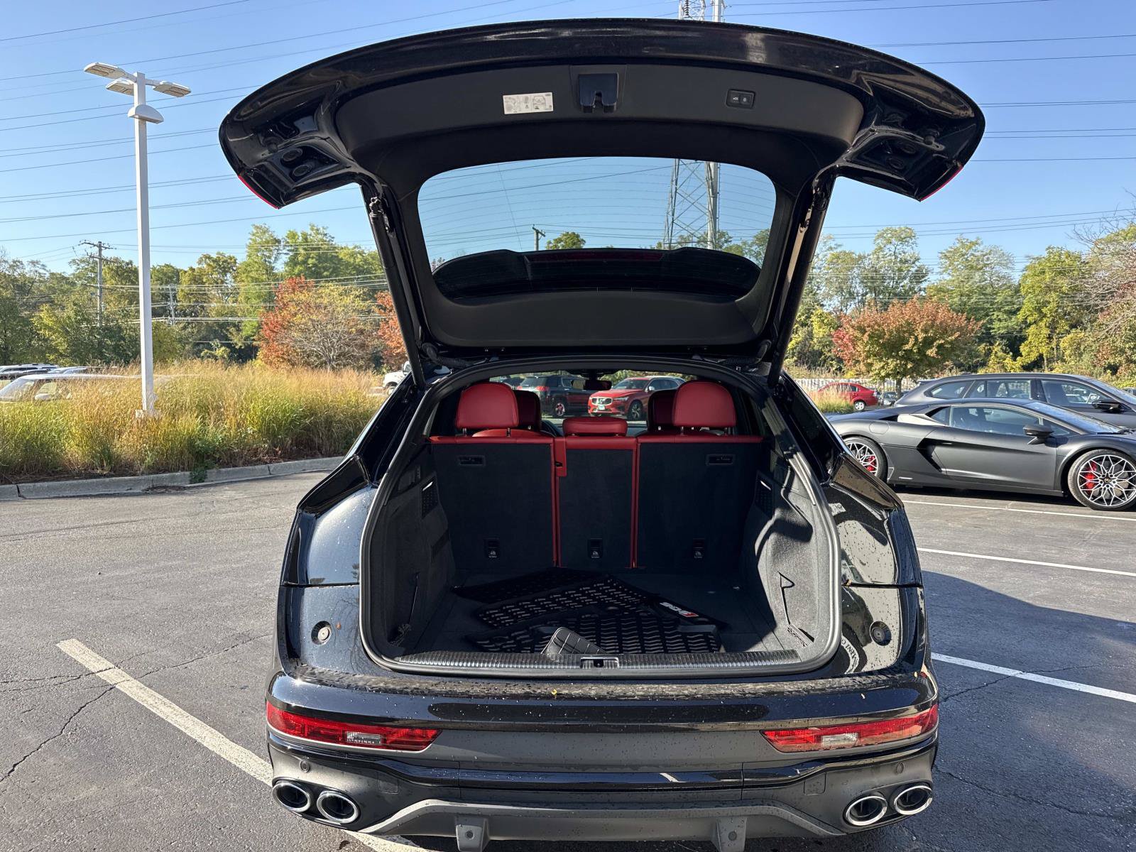 Used 2024 Audi SQ5 Premium Plus w/ S Sport Package AWD/4WD image 6