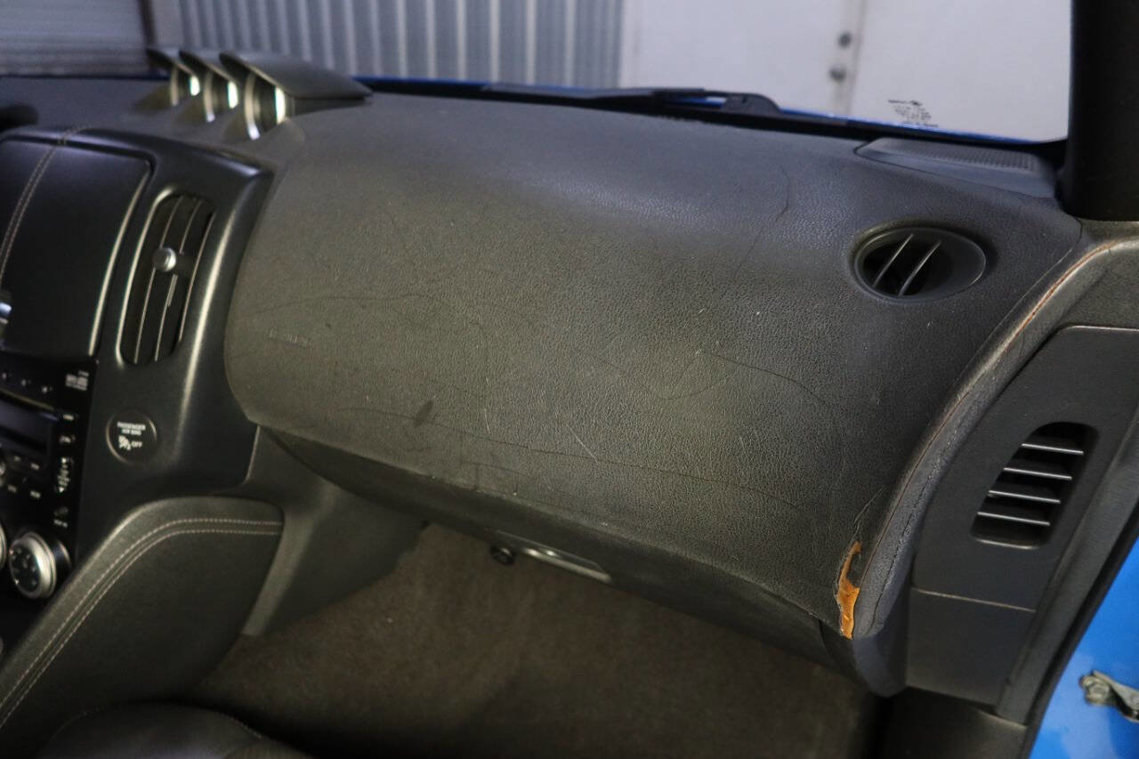 Used 2009 Nissan 370Z Touring w/ Sport Pkg image 35