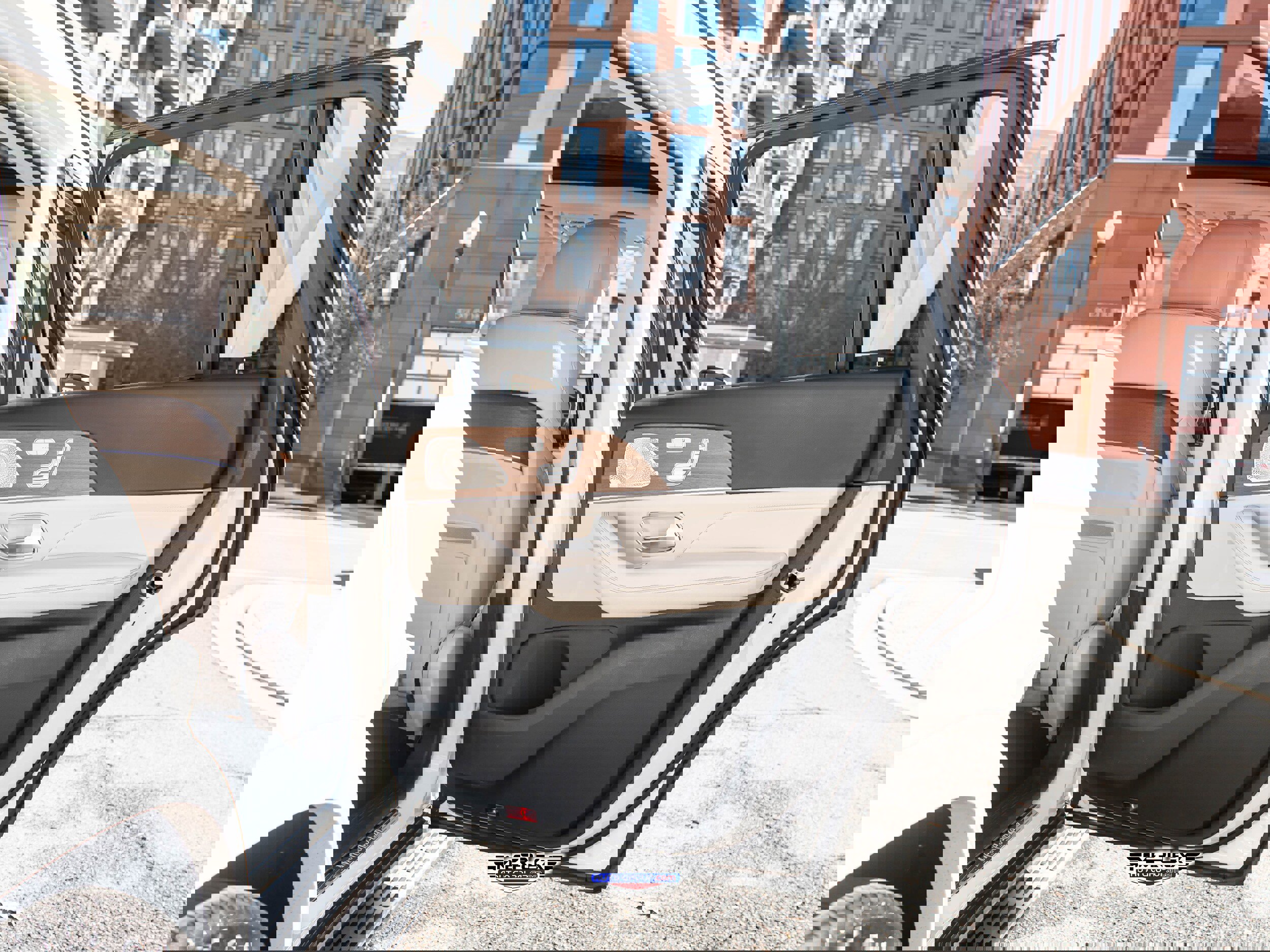 Used 2021 Mercedes-Benz GLS 580 580 4MATIC AMG image 49