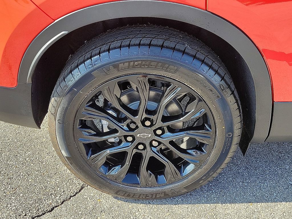 New 2025 Chevrolet Blazer LT w/ LPO, Black Sport Package image 7
