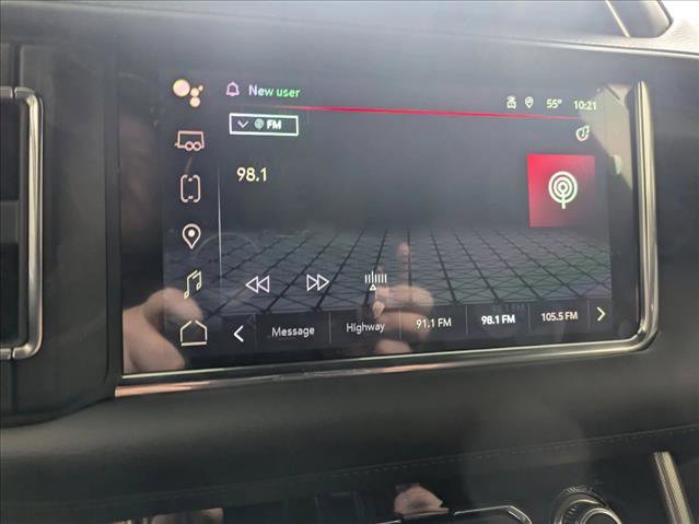 Used 2023 GMC Yukon Denali w/ Advanced Technology Package image 11