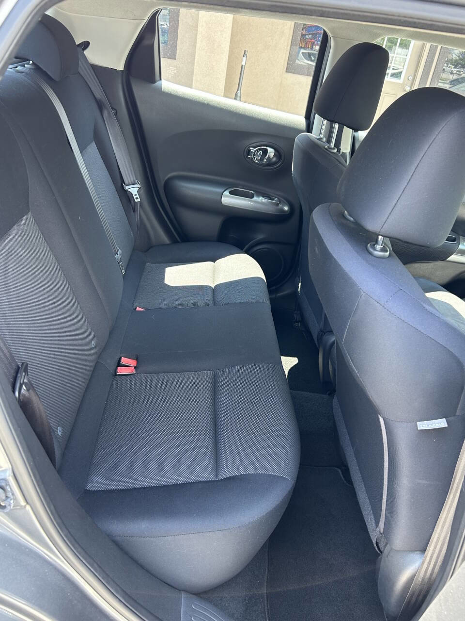 Used 2014 Nissan Juke S image 20