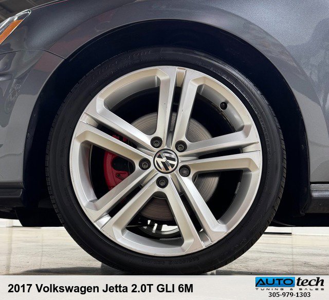 Used 2017 Volkswagen Jetta GLI image 13
