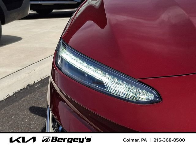 Used 2023 Hyundai Kona SEL AWD/4WD image 11