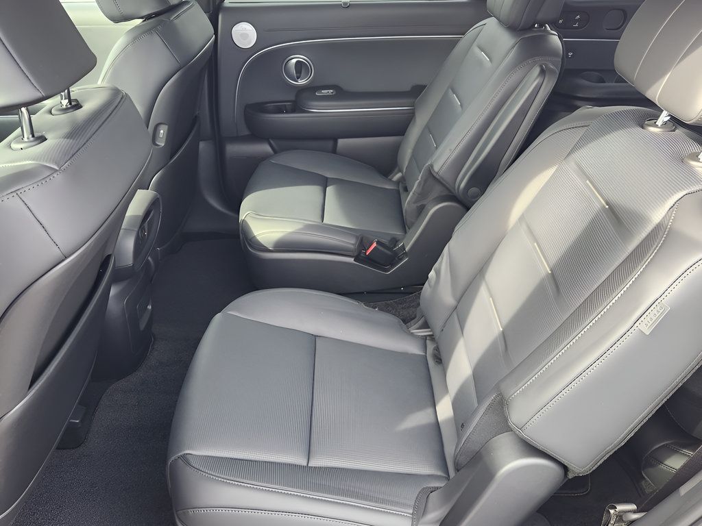New 2026 Hyundai Palisade Calligraphy AWD/4WD image 11