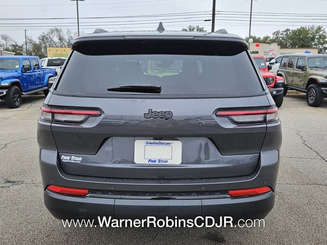 New 2025 Jeep Grand Cherokee L Altitude image 8