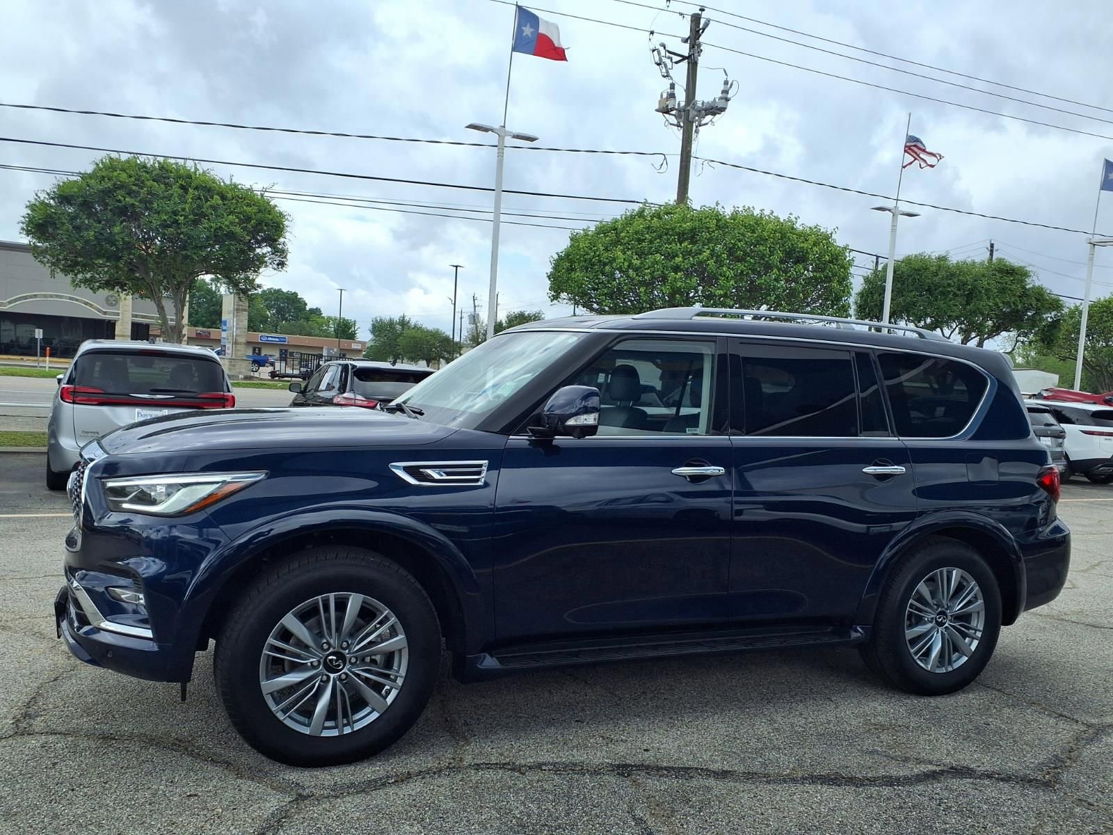 Used 2024 INFINITI QX80 Luxe AWD/4WD image 24