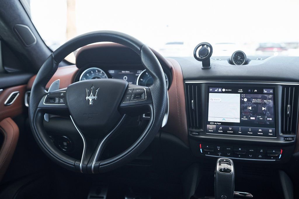 Used 2022 Maserati Levante Modena image 34