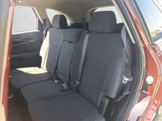 Used 2020 Kia Sorento S FWD image 15