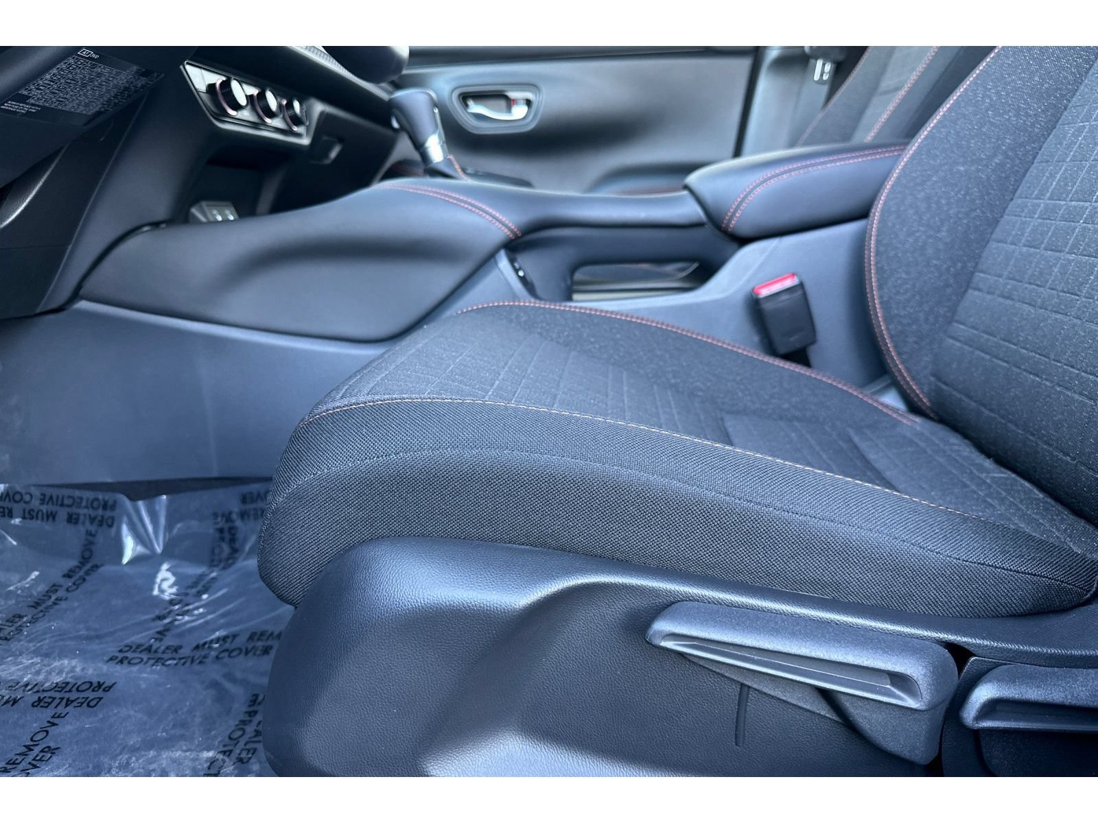 Used 2027 Honda HR-V Sport image 13