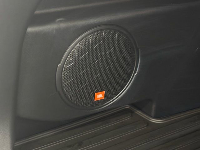 Used 2020 Toyota RAV4 XLE Premium image 10