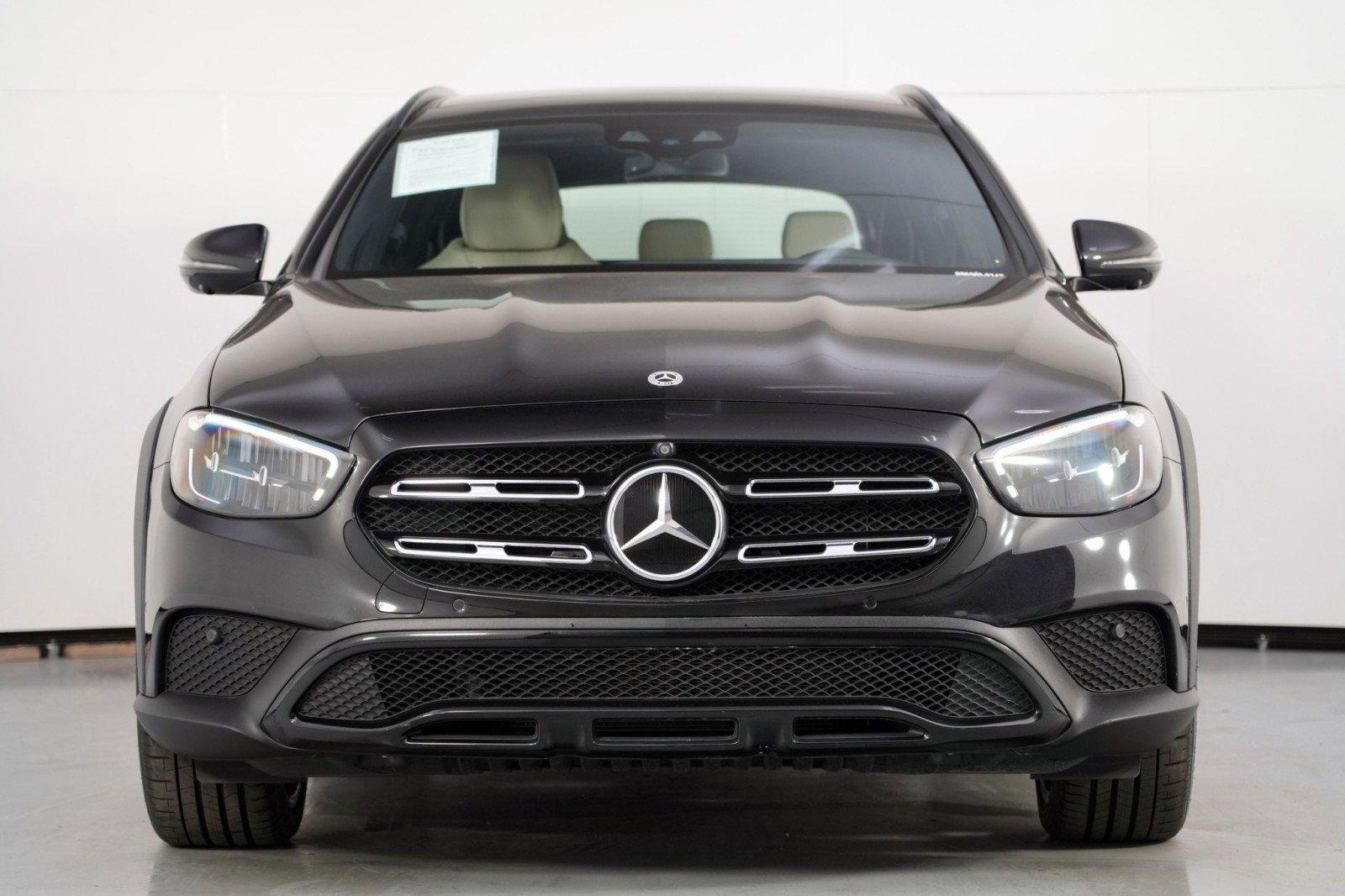 Used 2022 Mercedes-Benz E 450 4MATIC All-Terrain Wagon w/ Driver Assistance Package image 7