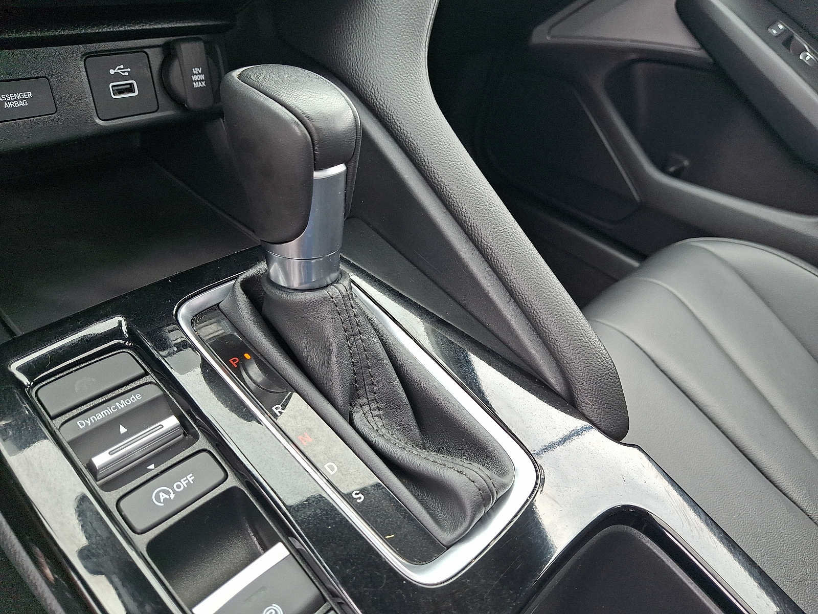 Certified 2024 Acura Integra FWD image 16