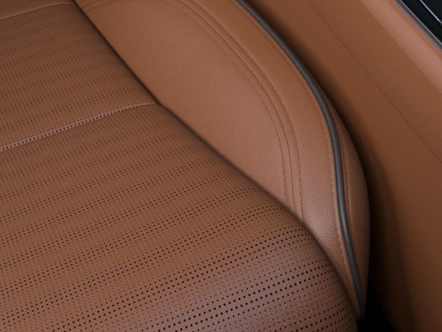 New 2026 Lincoln Aviator Black Label w/ Jet Appearance Package AWD/4WD image 16