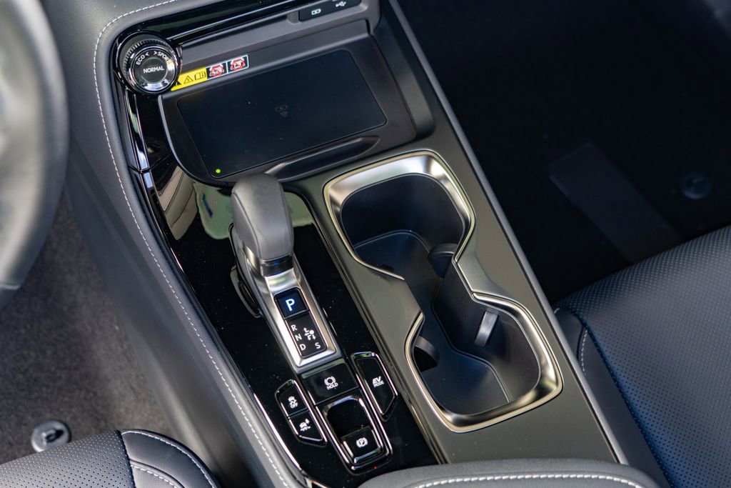 New 2026 Lexus NX 350h F Sport AWD/4WD image 18