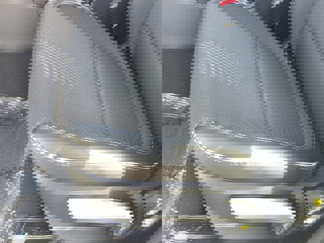 Certified 2026 Hyundai Venue SEL image 19