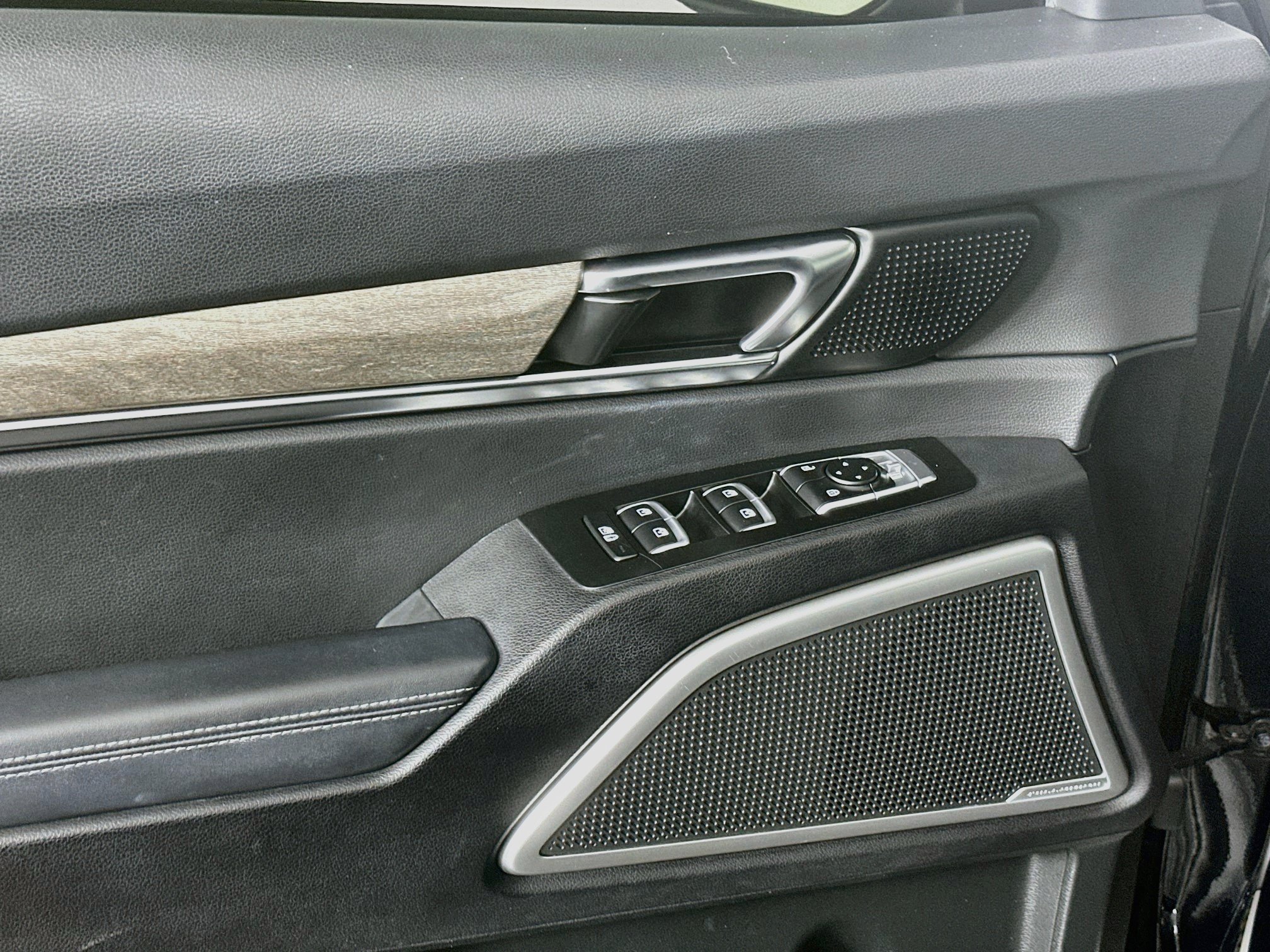 Used 2022 Kia Telluride EX w/ EX Premium Package FWD image 15