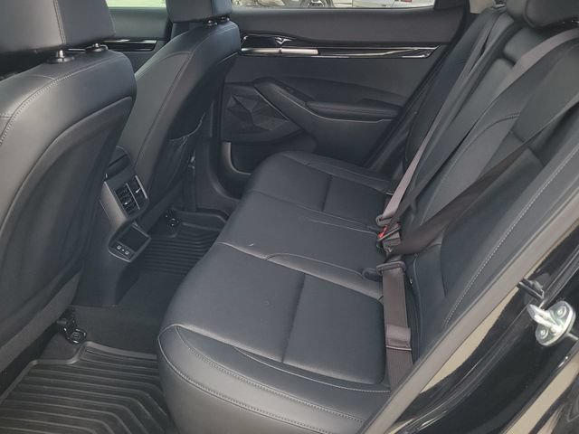 Used 2025 Kia Seltos EX FWD image 11