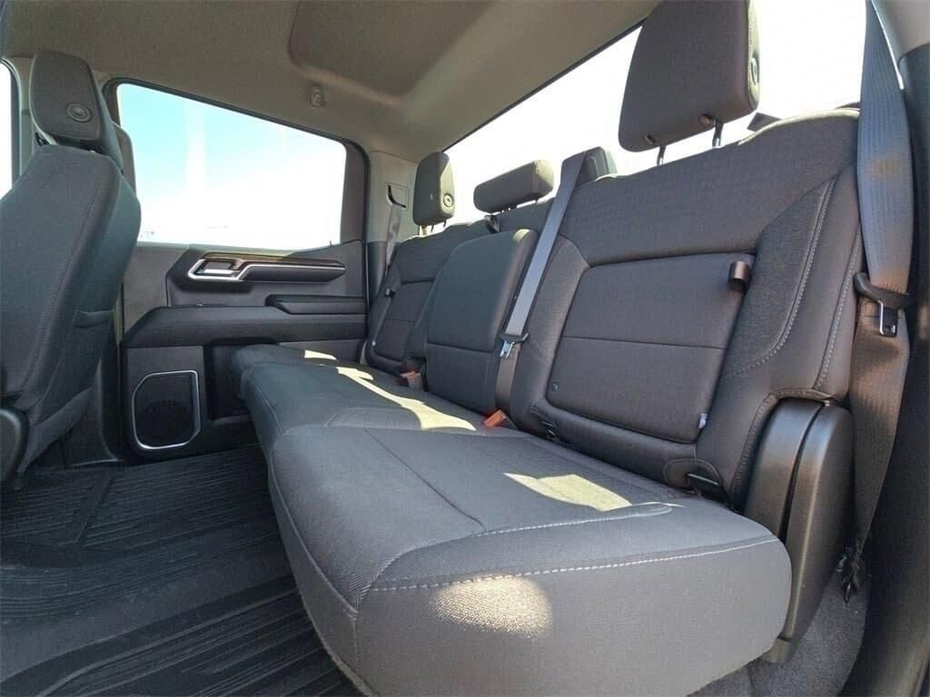 Used 2024 GMC Sierra 1500 Elevation w/ LPO, Elevation Black Package image 13