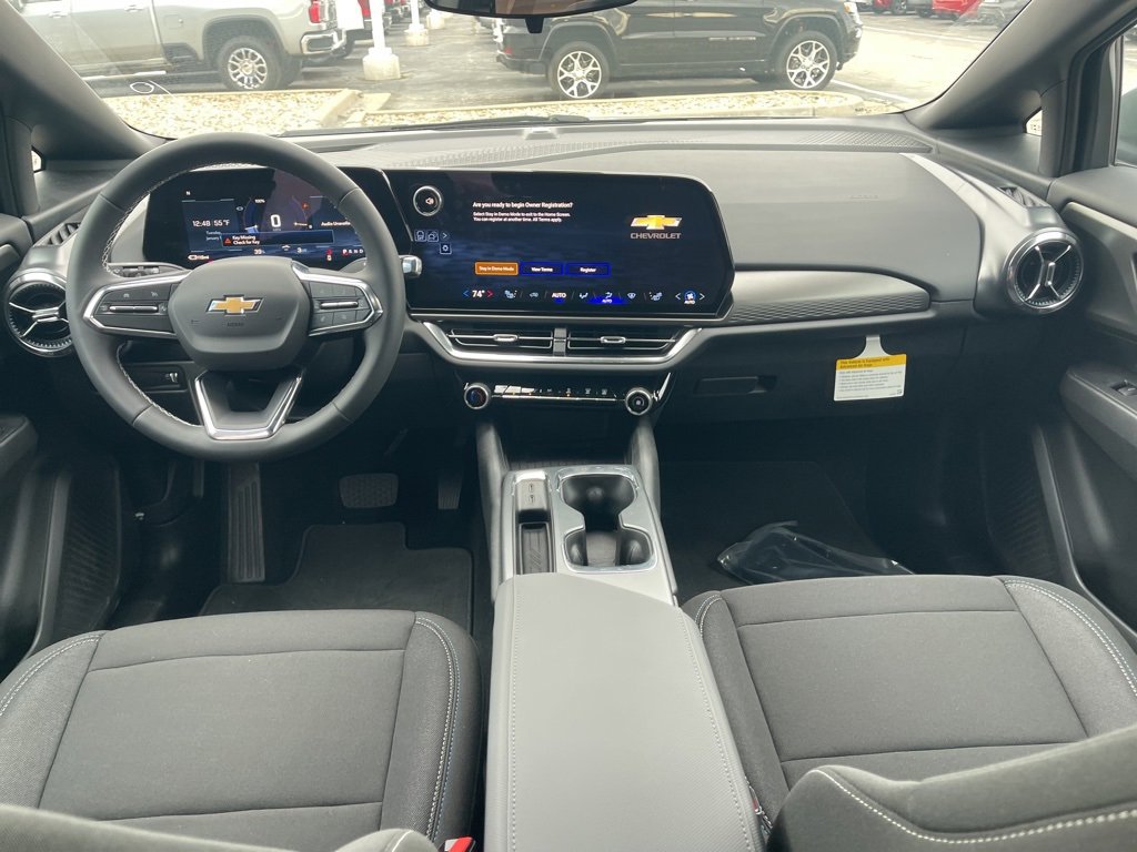 New 2026 Chevrolet Equinox EV LT w/ Comfort Package image 15
