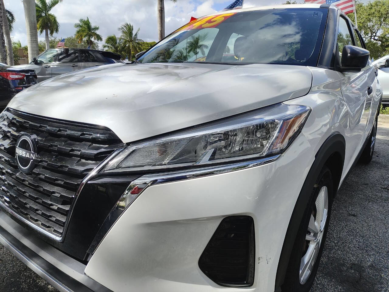 Used 2022 Nissan Kicks S FWD image 21