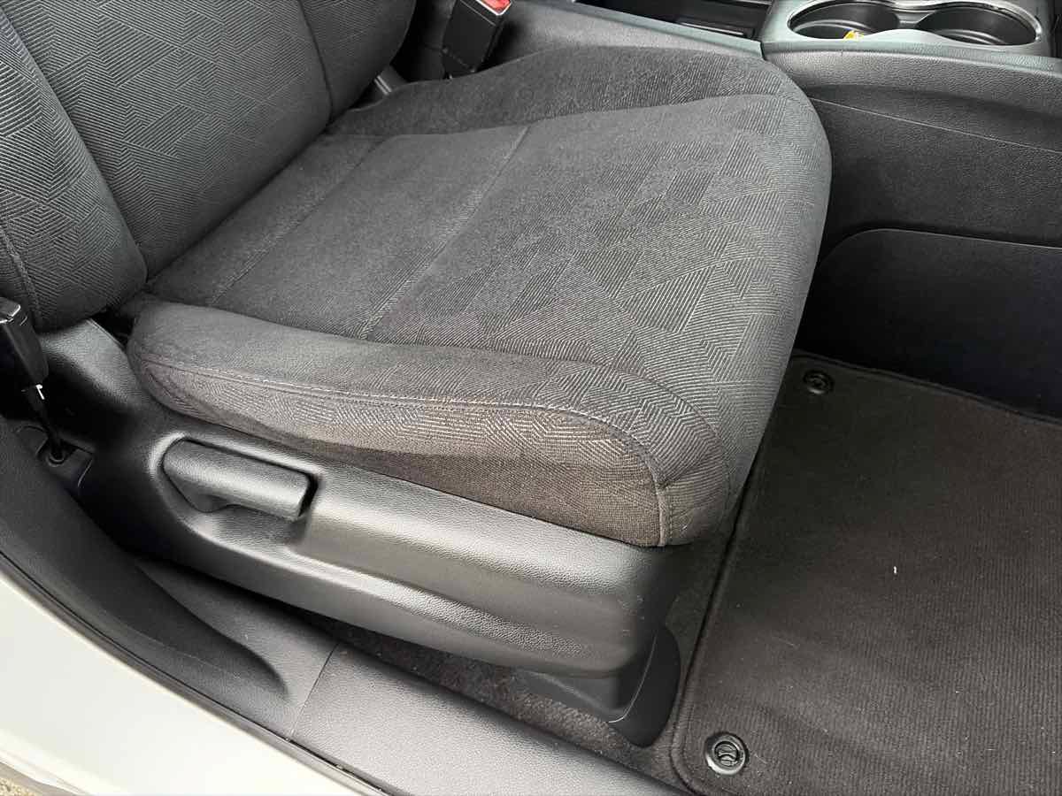 Used 2020 Honda Pilot LX image 31