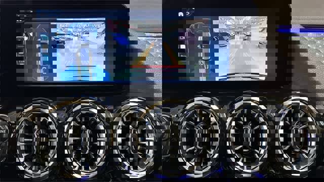 Certified 2025 Mercedes-Benz GLA 250 4MATIC image 20