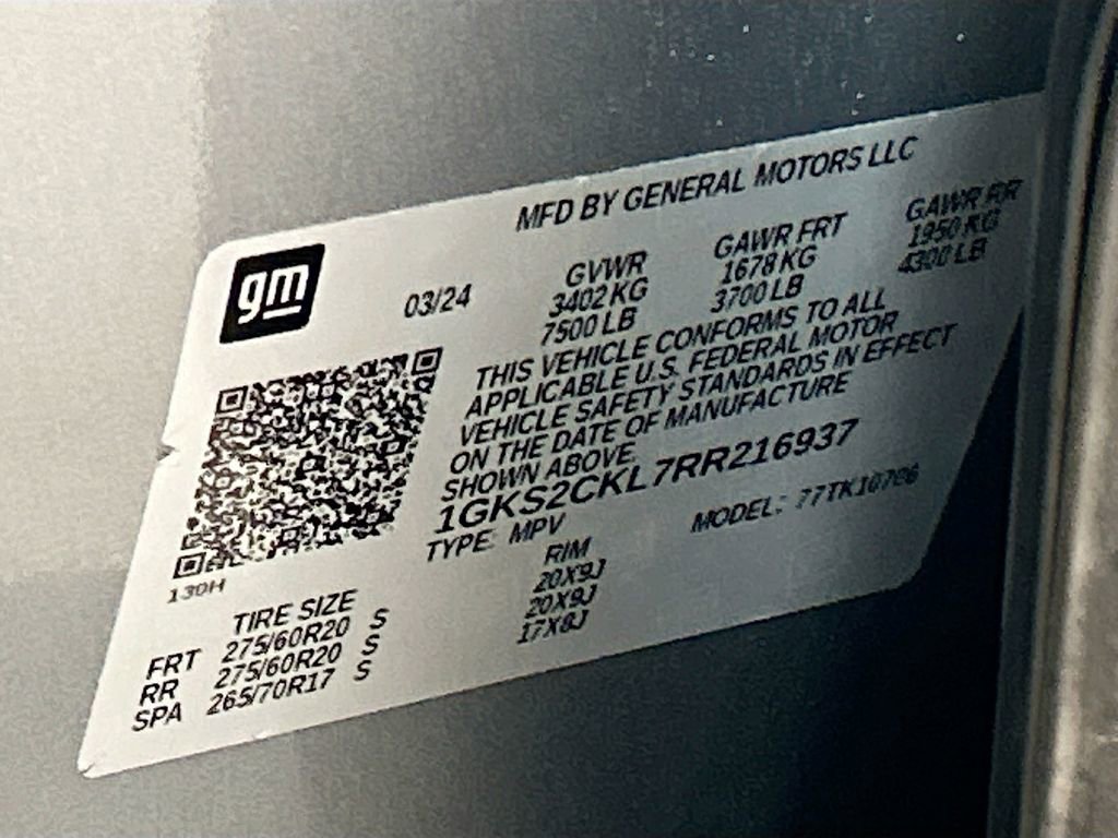 Used 2024 GMC Yukon AT4 w/ AT4 Premium Package AWD/4WD image 32