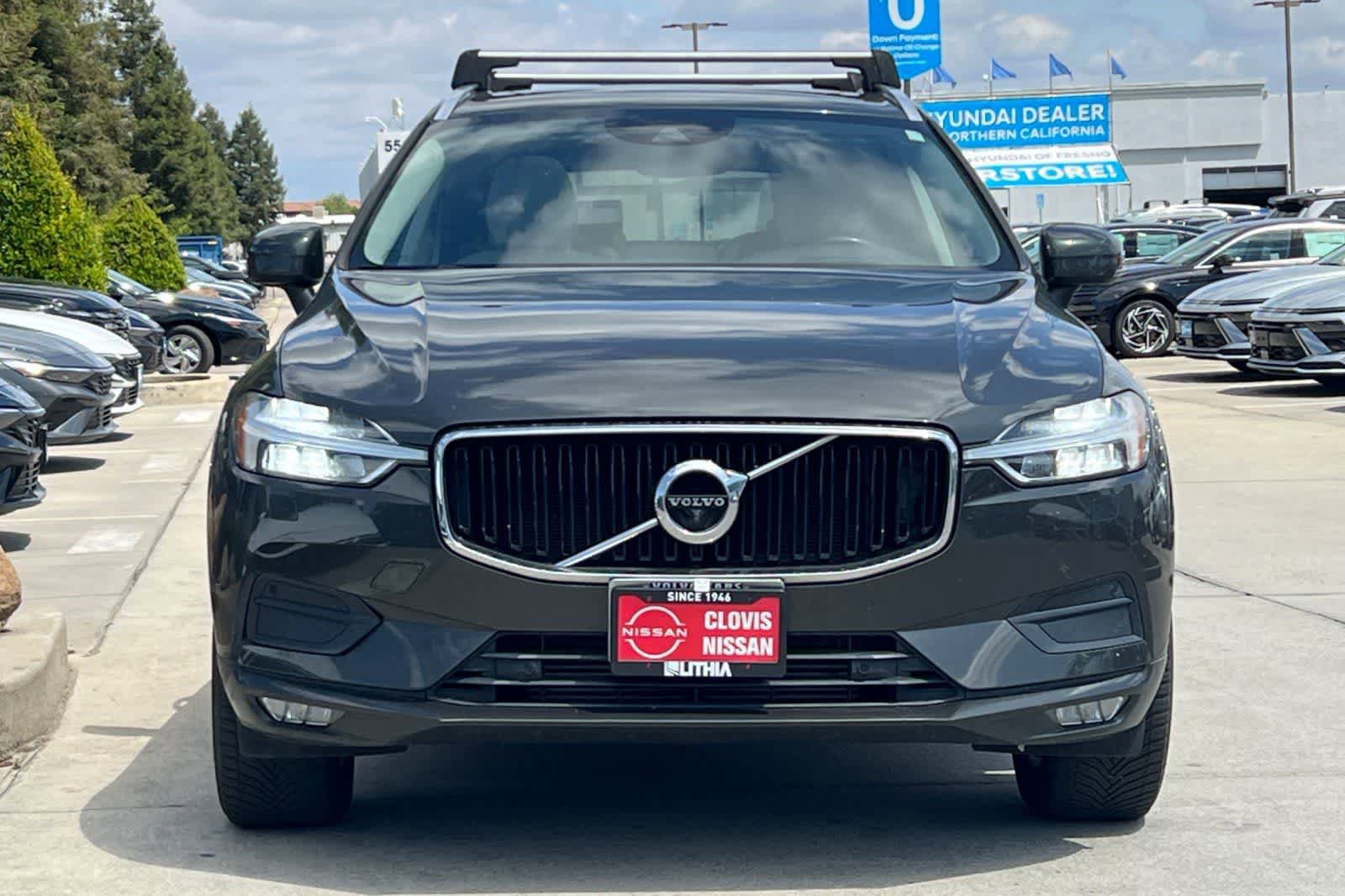 Used 2019 Volvo XC60 T5 Momentum w/ Advanced Package FWD image 11