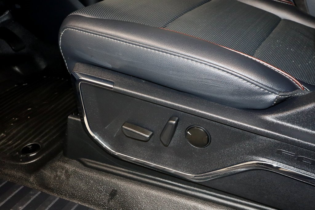 Certified 2024 Ford F250 Lariat w/ Chrome Package image 25