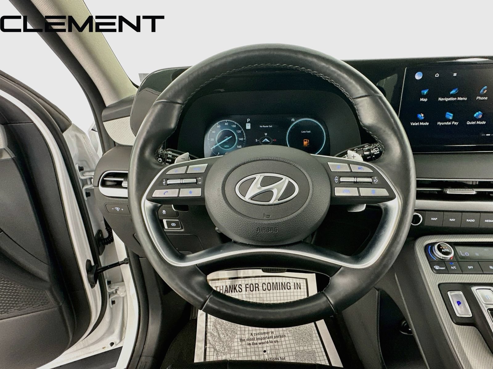 Used 2025 Hyundai Palisade SEL AWD/4WD image 14