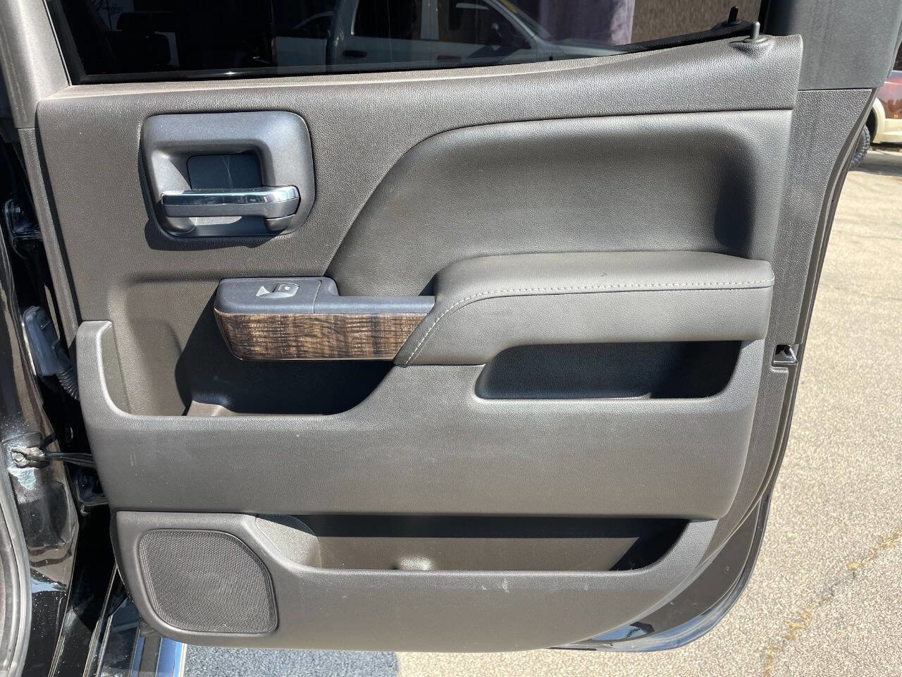 Used 2016 GMC Sierra 3500 Denali w/ Duramax Plus Package image 27