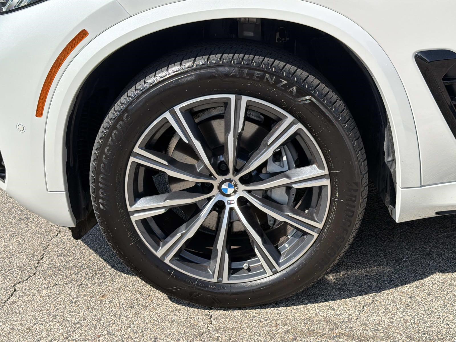 Certified 2024 BMW X5 xDrive40i w/ M Sport Package AWD/4WD image 10