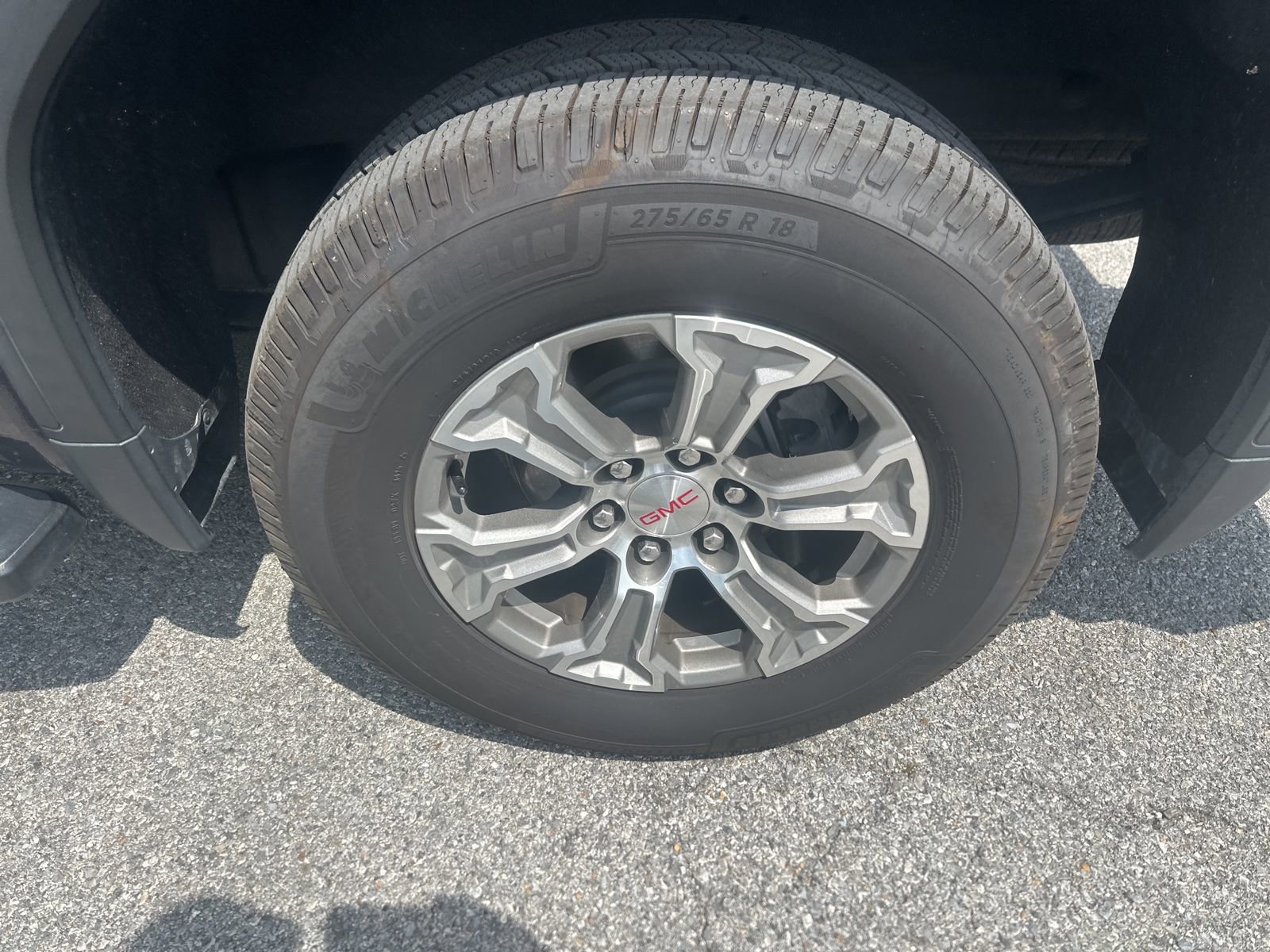 Used 2022 GMC Sierra 1500 SLT AWD/4WD image 9
