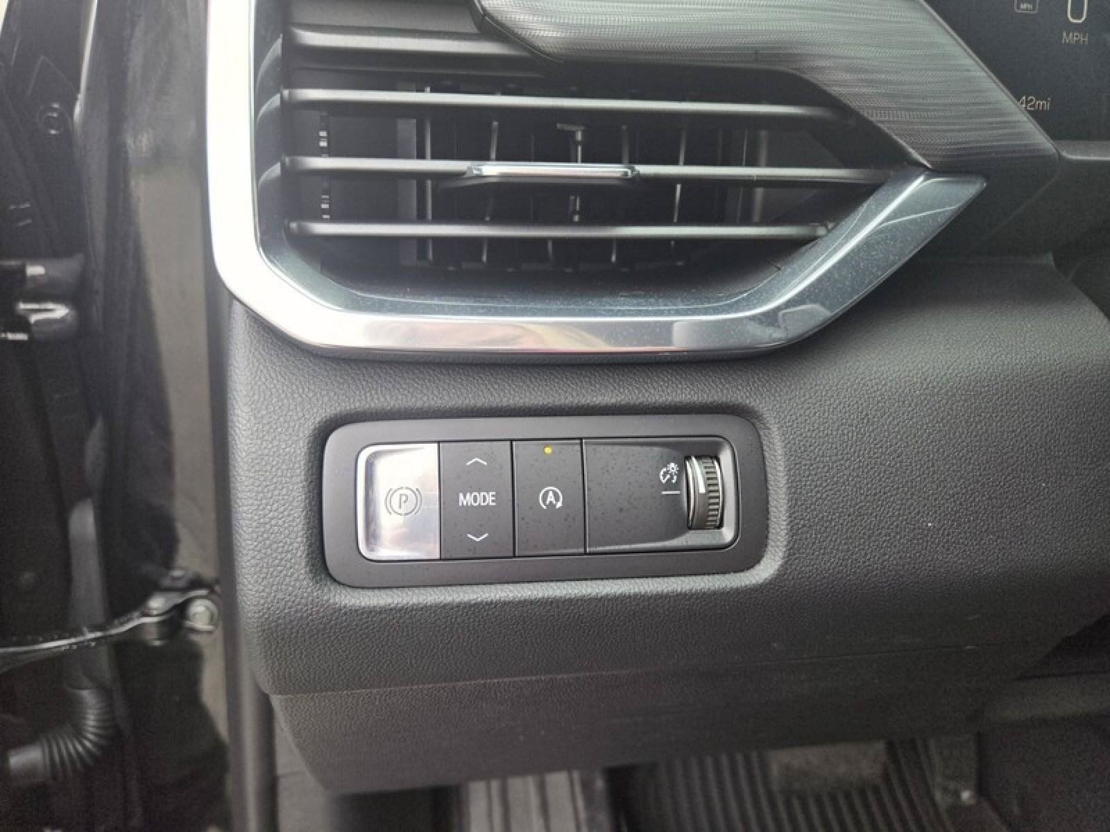 New 2026 GMC Acadia Elevation w/ Black Edition FWD image 14